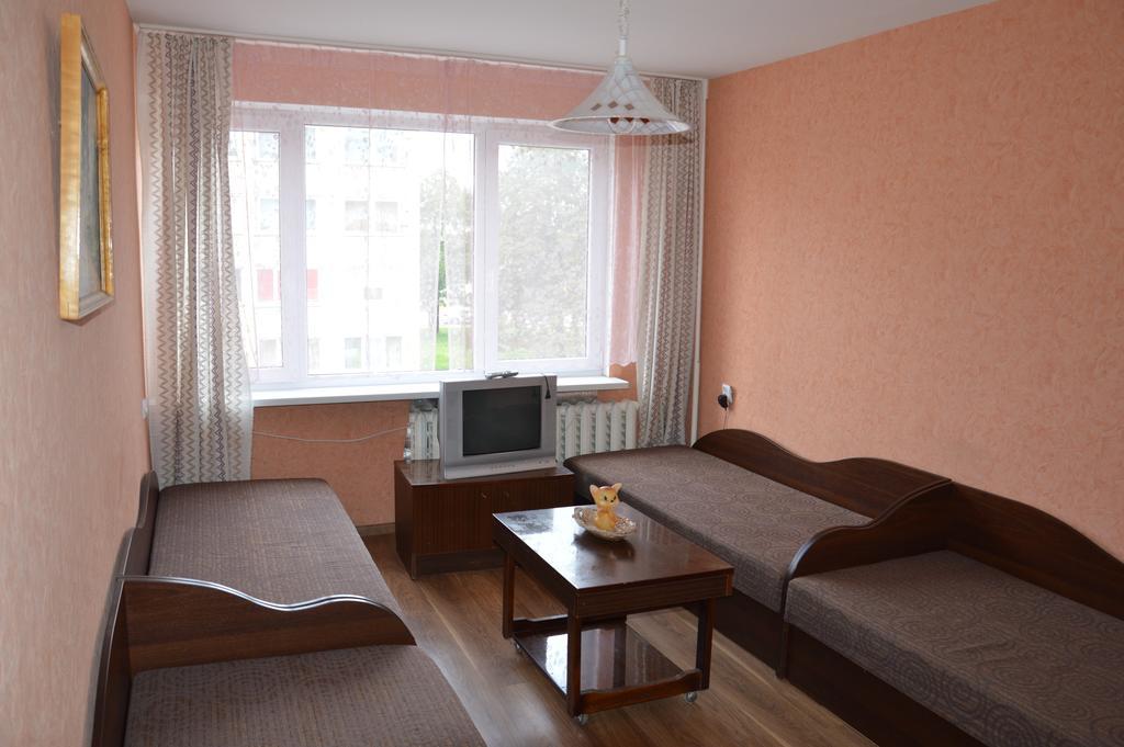 Chernobyl Type Rooms In A Block Flat House Šiauliai 객실 사진